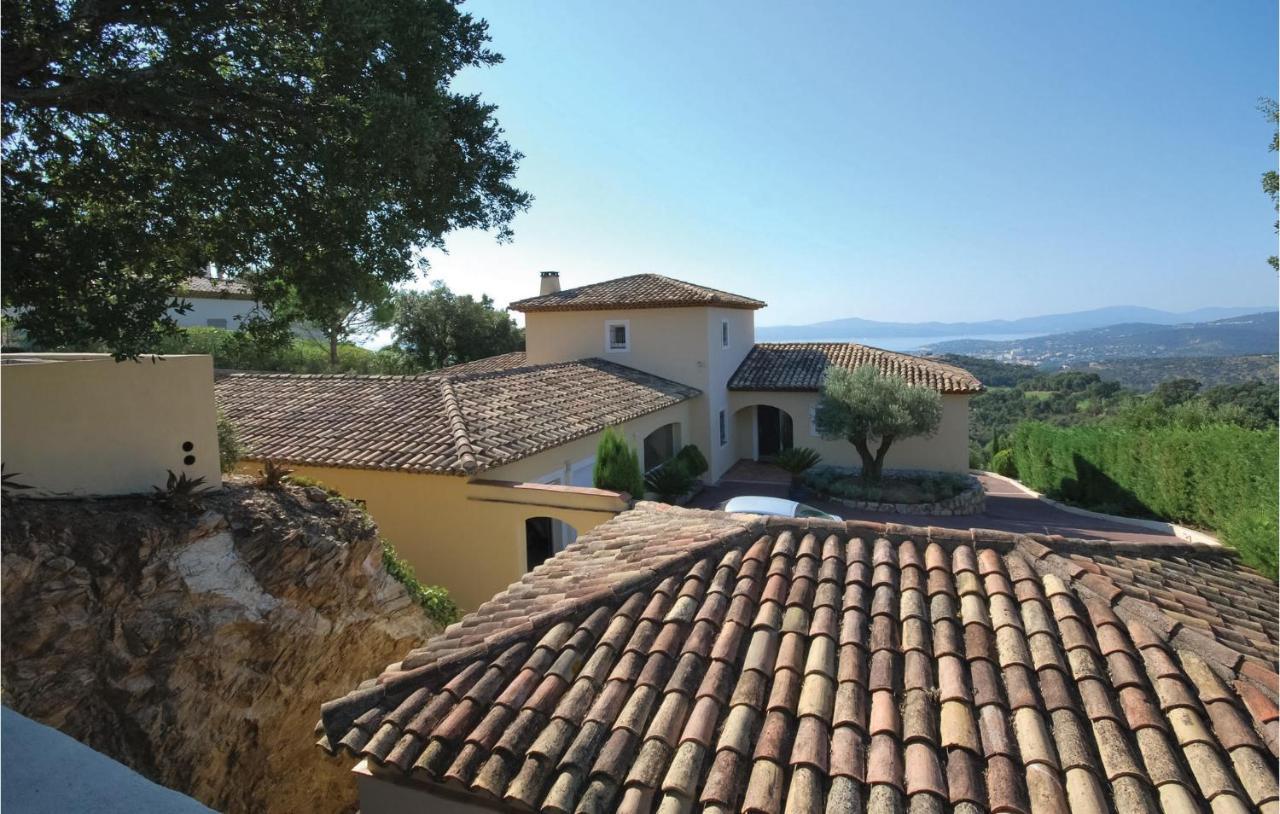 Lovely Home In Sainte-Maxime With Wifi エクステリア 写真