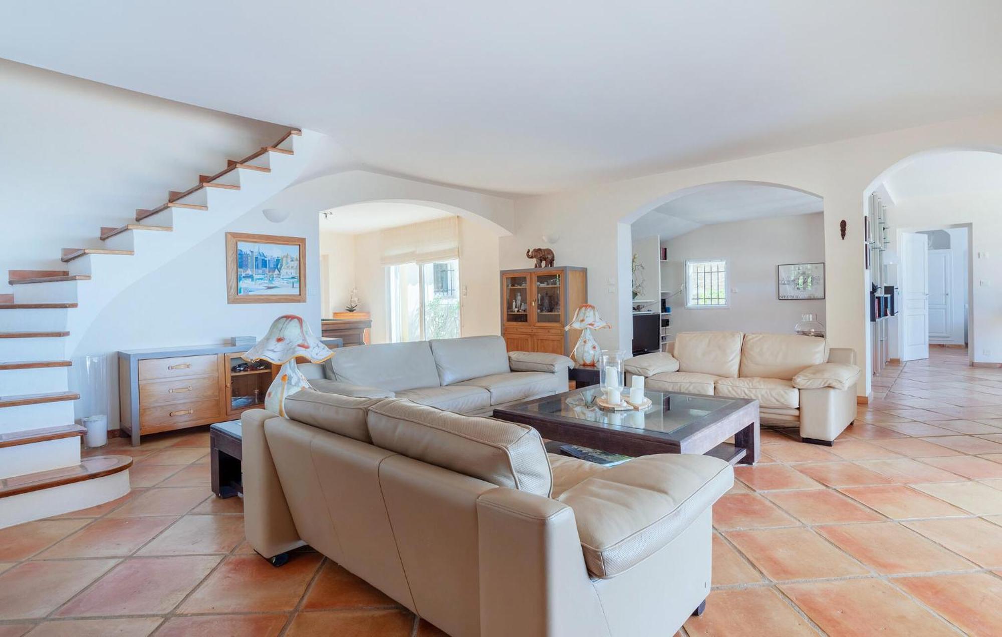 Lovely Home In Sainte-Maxime With Wifi エクステリア 写真